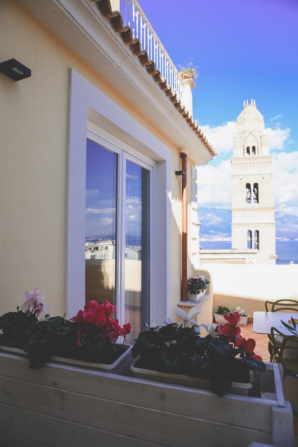 Il Viaggiatore Gaeta Medievale B&B מראה חיצוני תמונה