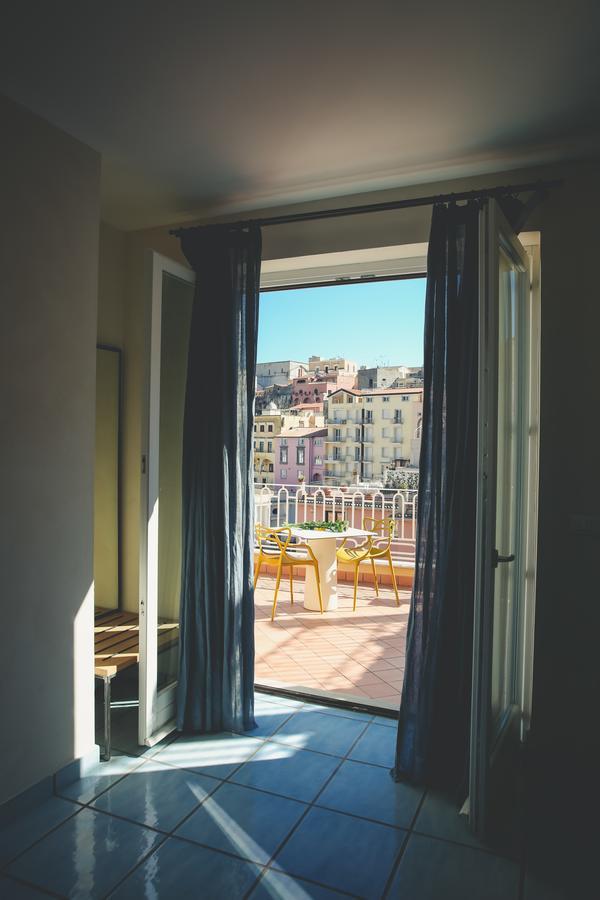 Il Viaggiatore Gaeta Medievale B&B מראה חיצוני תמונה